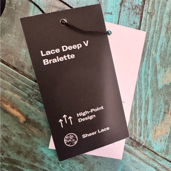 Knix Deep V-Neck Plunge Black Lace Bra Wireless Wire Free Size XXL NWT - Picture 8 of 10